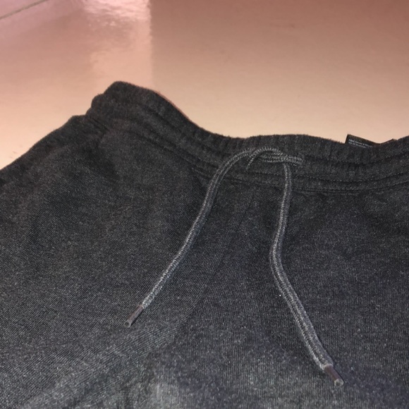 H&M sweatpants. - Picture 2 of 3